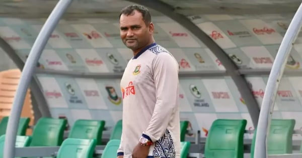 পদত্যাগপত্র জমা দিয়েছেন কোচ সালাউদ্দিন। তার এই সিদ্ধান্ত সমর্থন করেন কি?